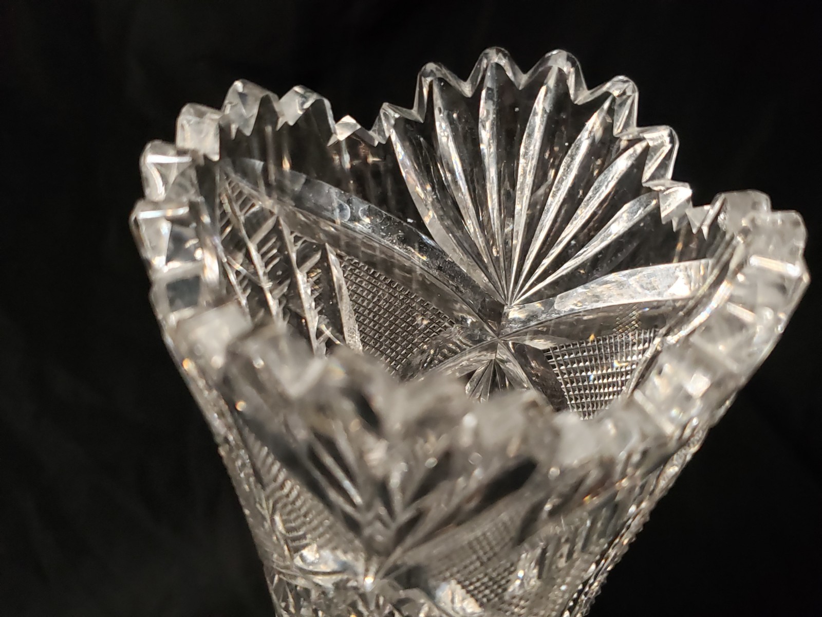 American Brilliant Signed Libby Intricate Cut Crystal Vase ABP 10″ Exquisite ABP