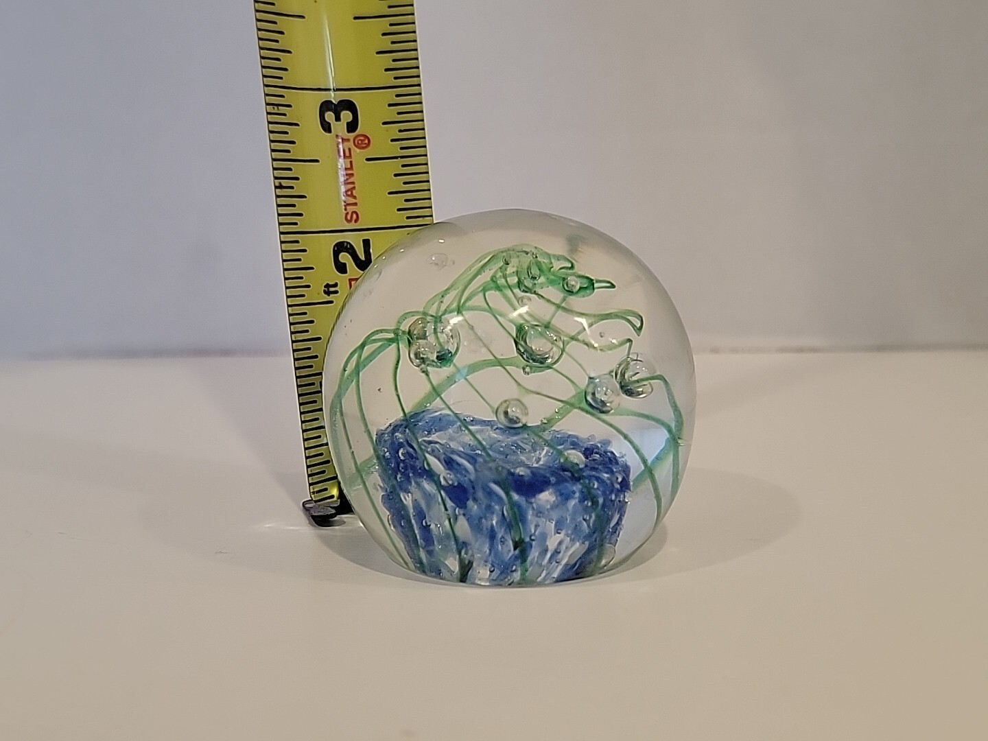 Vintage Paper Weight Art Glass Blue W/ Green Swirl Bullicante Round Sphere