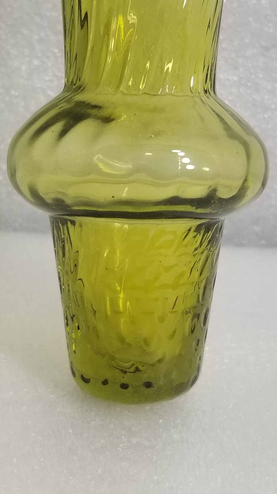 Italian Empoli Glass Ruffled Epergne * Single Horn * Colonial Green * 11″ * 0754