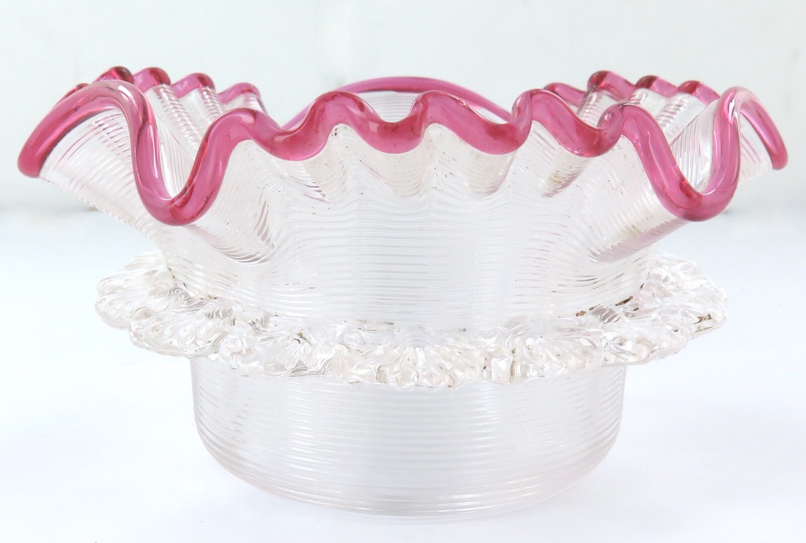 Late Victorian / Edwardian Threaded & Ruffle Glass Small Bowl with Cranberry Rim