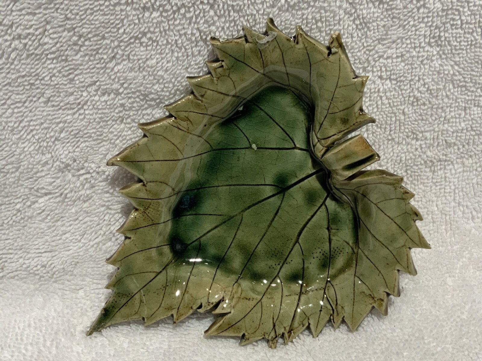 Handmade Ceramic Art Pottery Set of Two Detailed Decorative Green Leaves