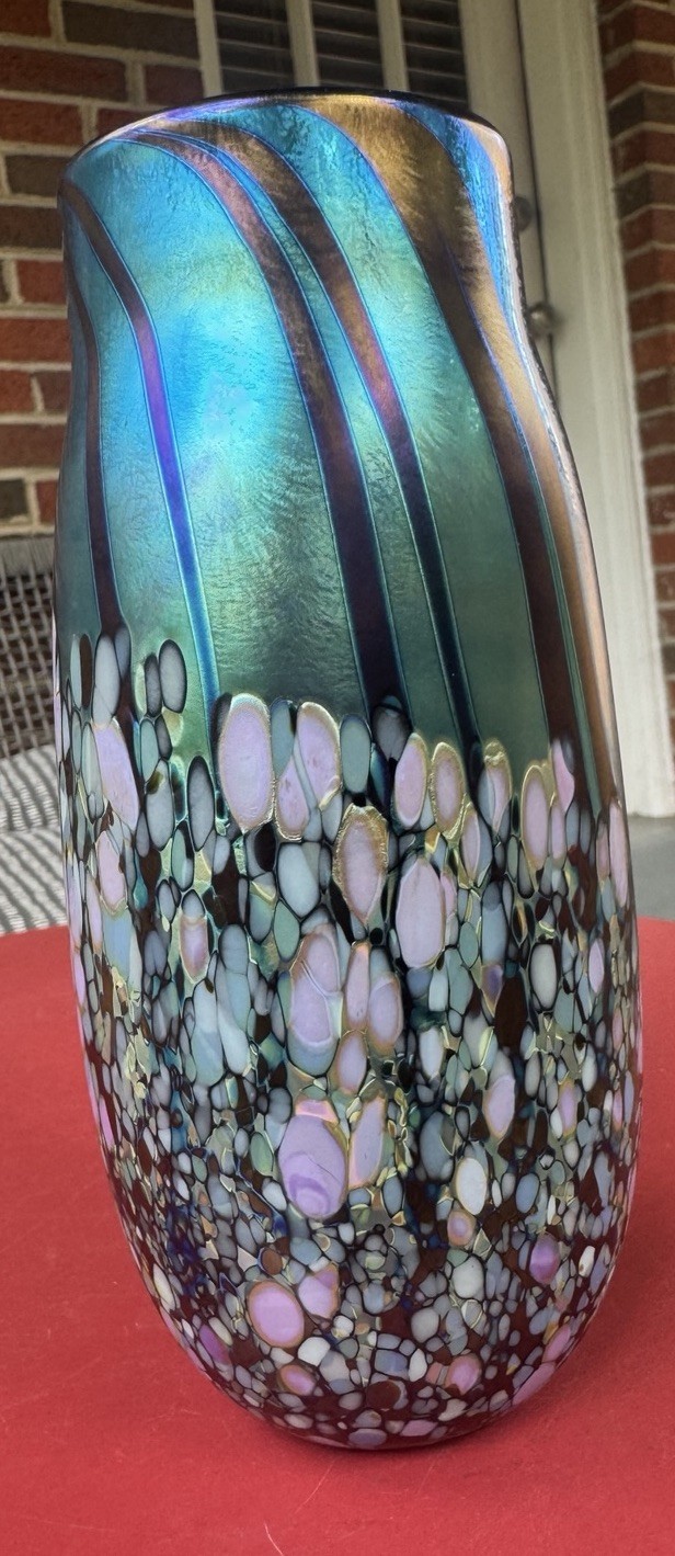 ELAINE HYDE 1993 Art Glass VASE 7.25” Blue Black Pink Iridescent Design Signed