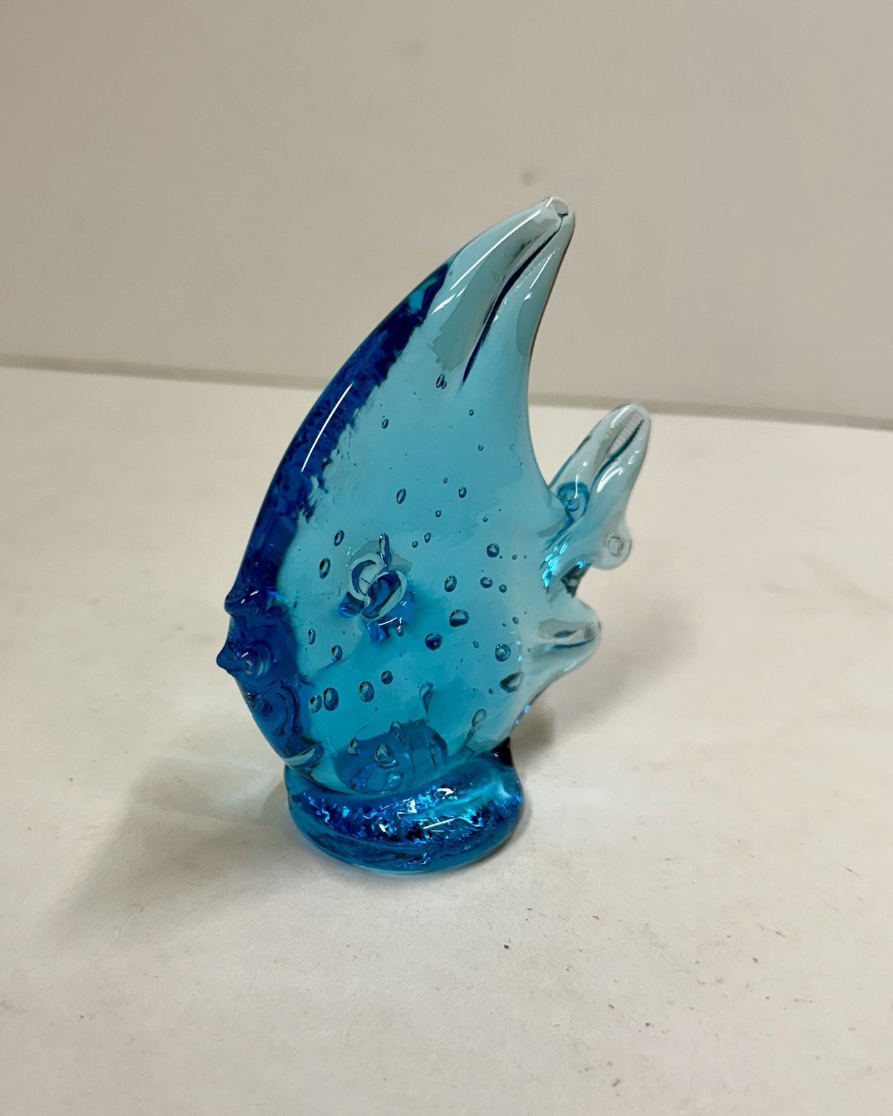 Hand-blown Clear Blue Art Bubble Glass Tropical Fish Figurine Paperweight 4.0”