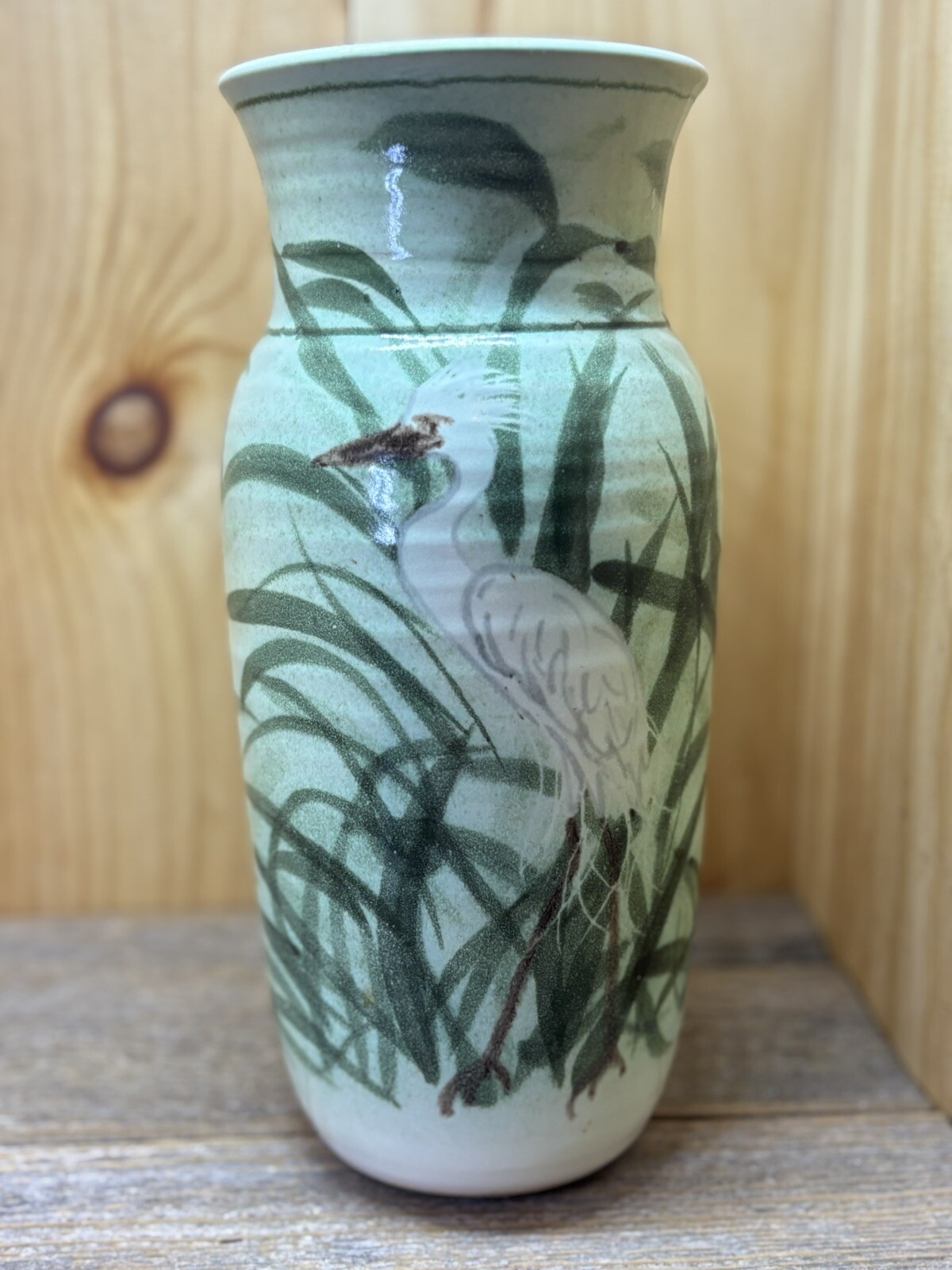Rare Art Pottery Vase Large Pale Green Heron Egret Crane Coastal Scene Wetlands
