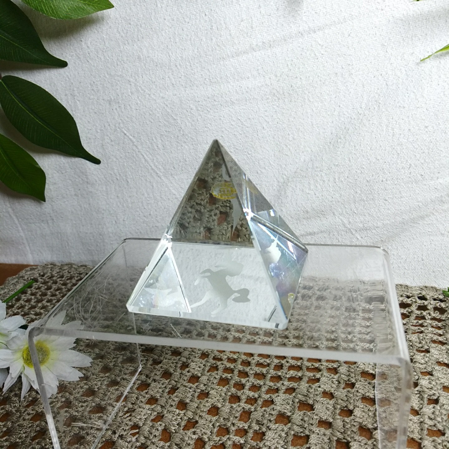Pyramid 2.5″ Paperweight Hand Cut Austrian Crystal Art Glass Etched Unicorn