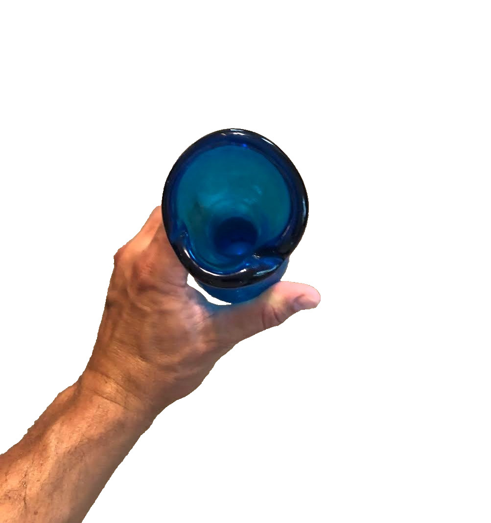 Blenko Joel Myers Turquoise Hand-Blown Vase #64-B – West Virginia
