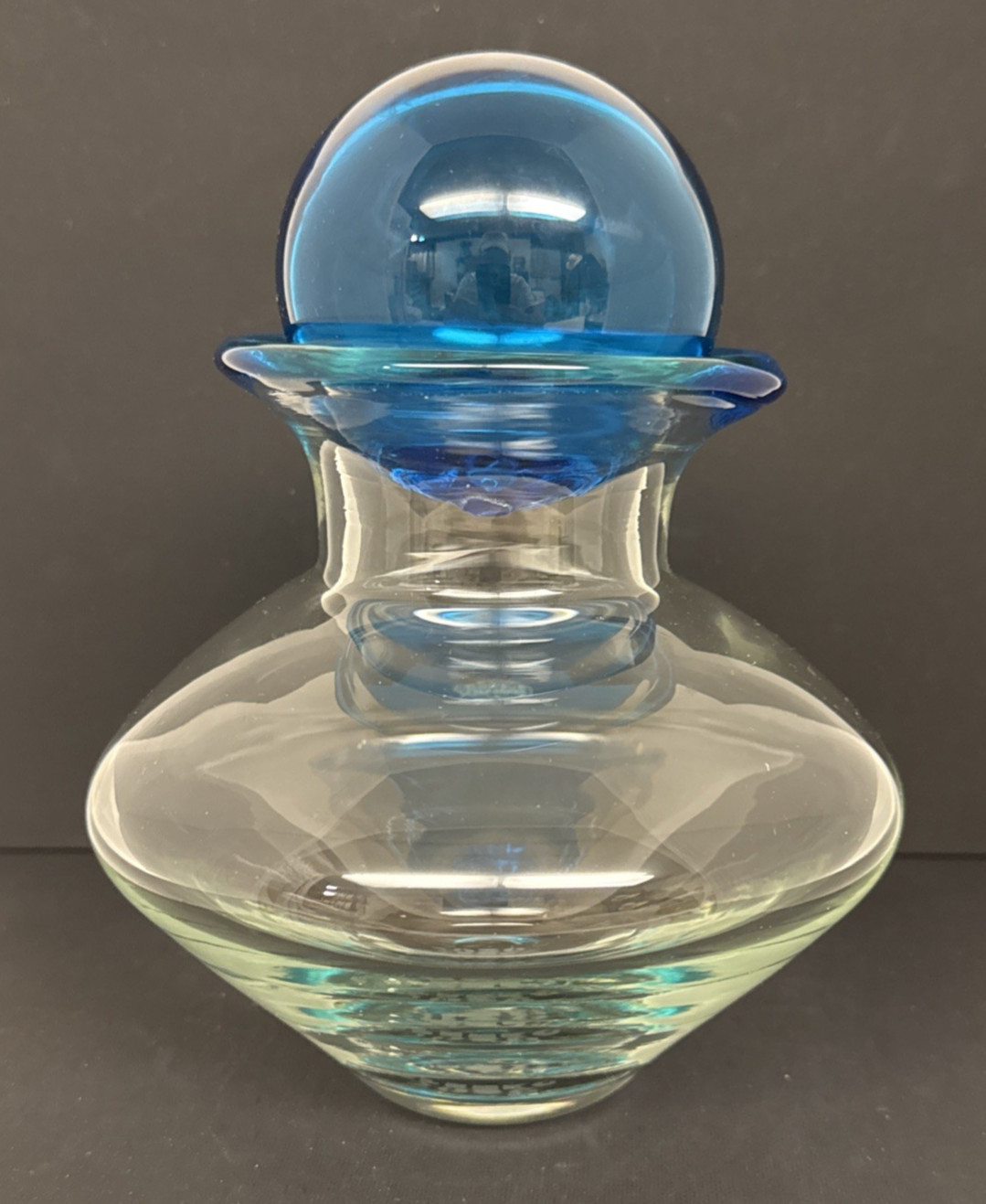 Blenko Glass Good Morning America Vase with Float Ball – Variation