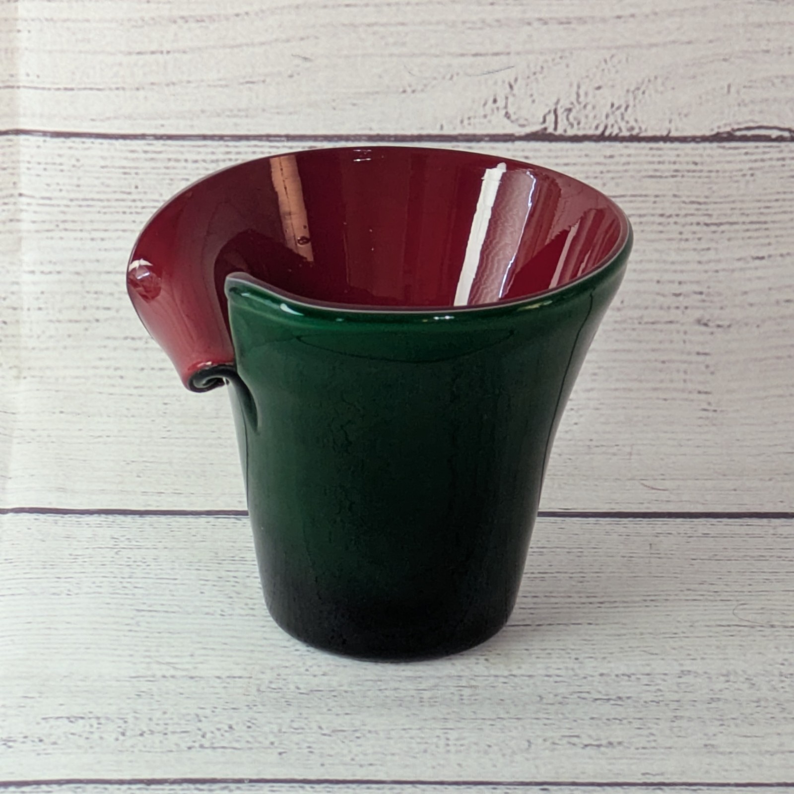 Silvestri Small Vase Decoration Folded Edge Mouth Blown Art Glass Red Green
