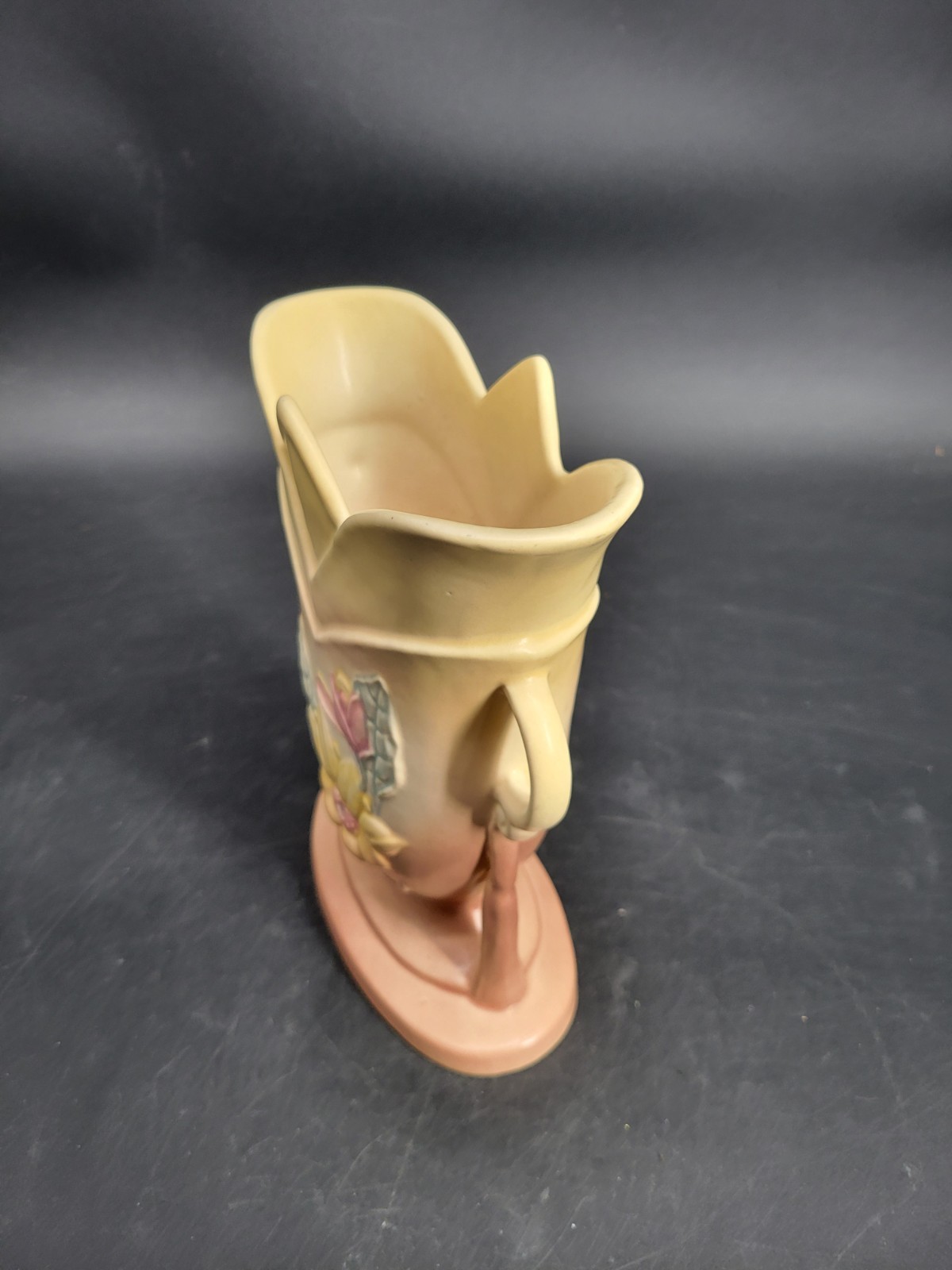 Vintage Hull Art Pottery Magnolia Pattern Double-Handled Vase Marked 7-8 1/2