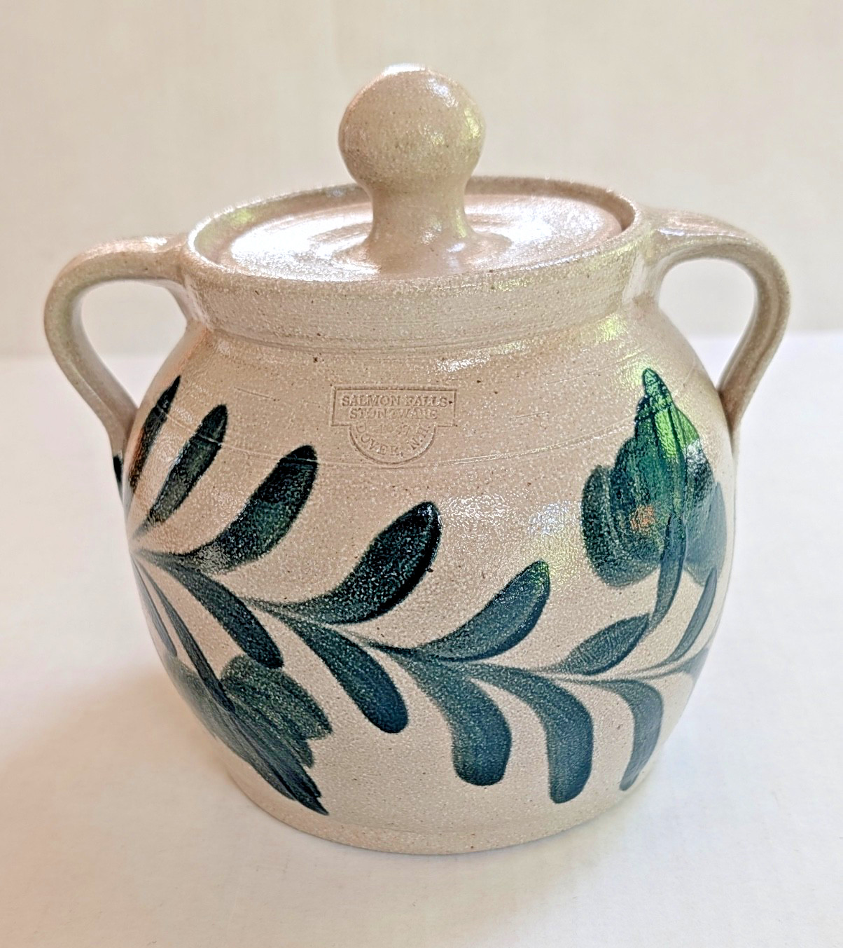 Vintage 1997 Salmon Falls Stoneware Lidded Bean Pot 2 Qt Pennsylvania Green