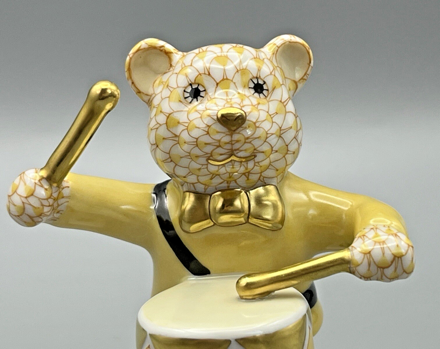 Herend Figurine – Little Drummer Bear – Butterscotch Yellow Fishnet ($505)