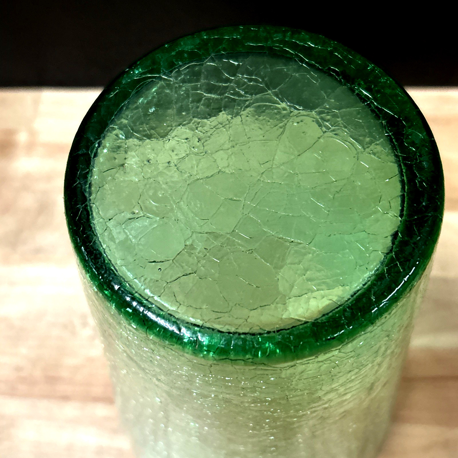 Vintage Green Crackle Glass Vase Excellent Condition 10″ Tall Beautiful!