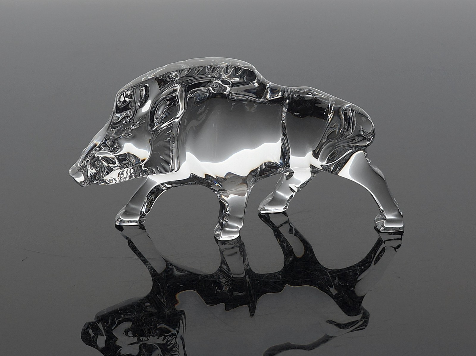 BACCARAT CHINESE ZODIAC BOAR RAZORBACK (2106518) CLEAR CRYSTAL FIGURINE – 2007