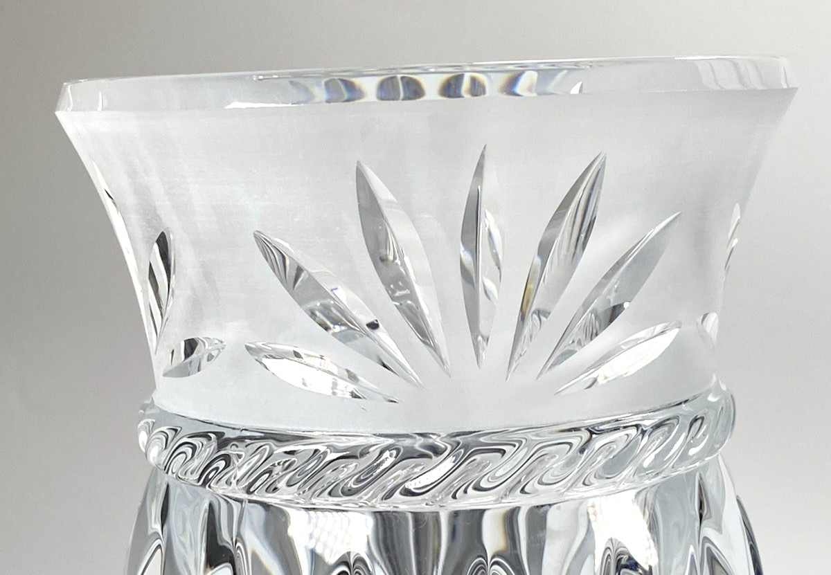 Vintage 1972-Carthage by Cristal D’Arques-Durand 11 3/4″ Heavy Vase Frosted Top