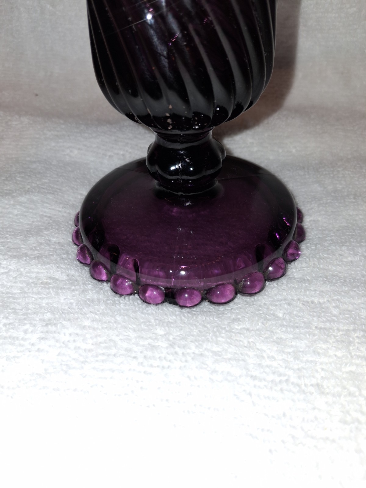 Westmoreland Amethyst And Ball Vase