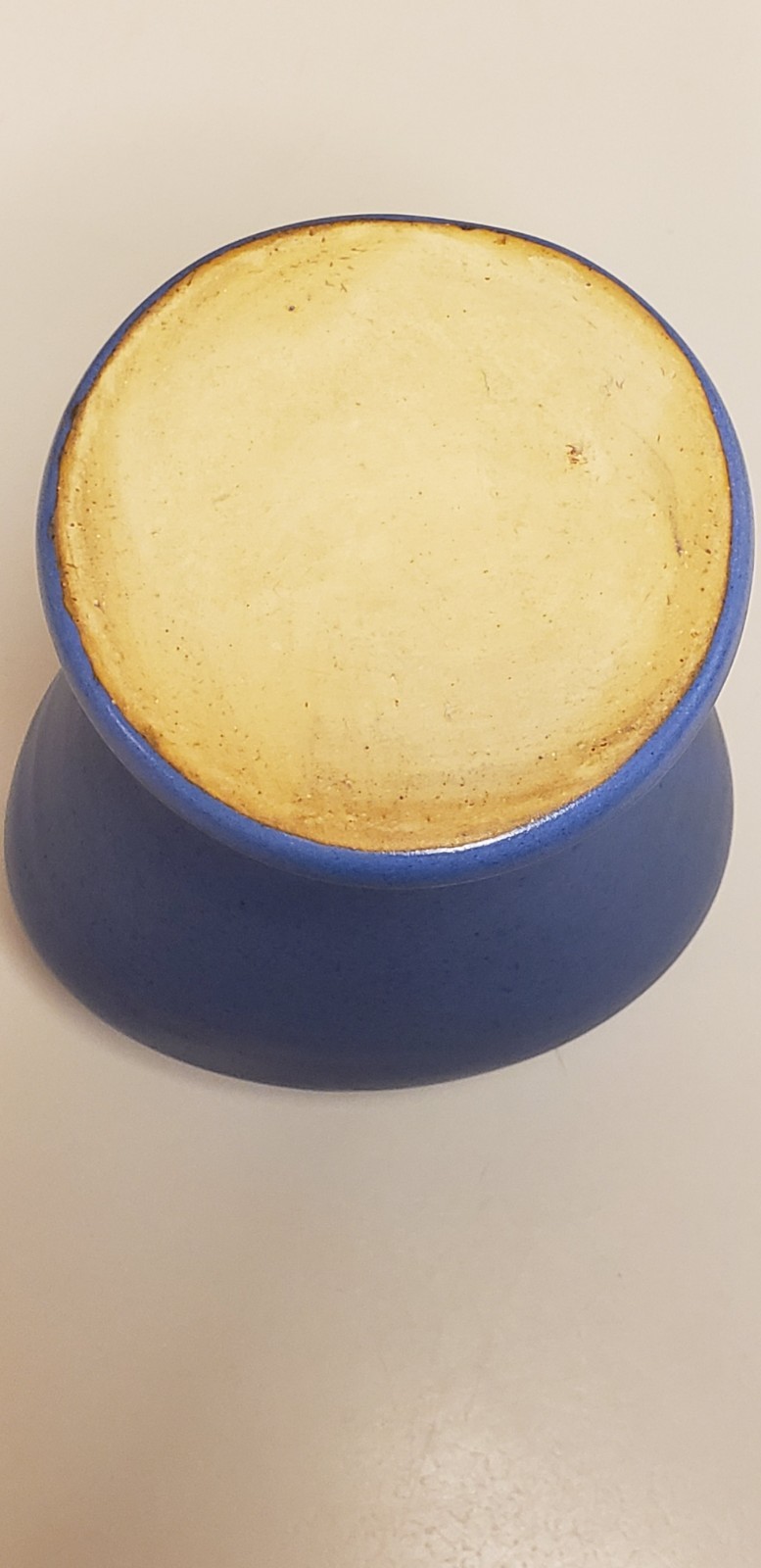 Niloak Pottery Vase. Hywood Handthrown Wheel Turned Vase by NILOAK. 1930s Matte