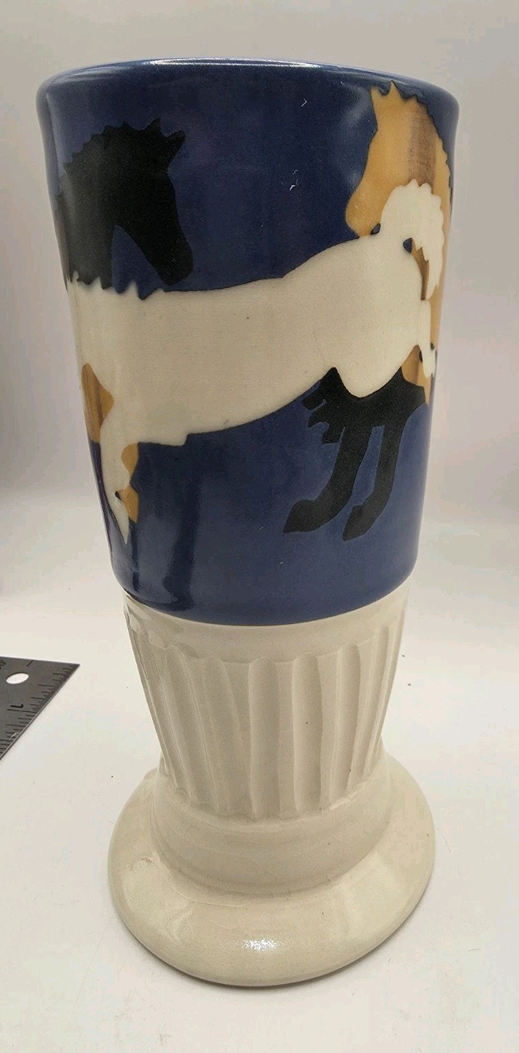 Vaughan L. Smith Signed 6.5″ Horse Silhouette Tumbler Or Vase Sandie Classic