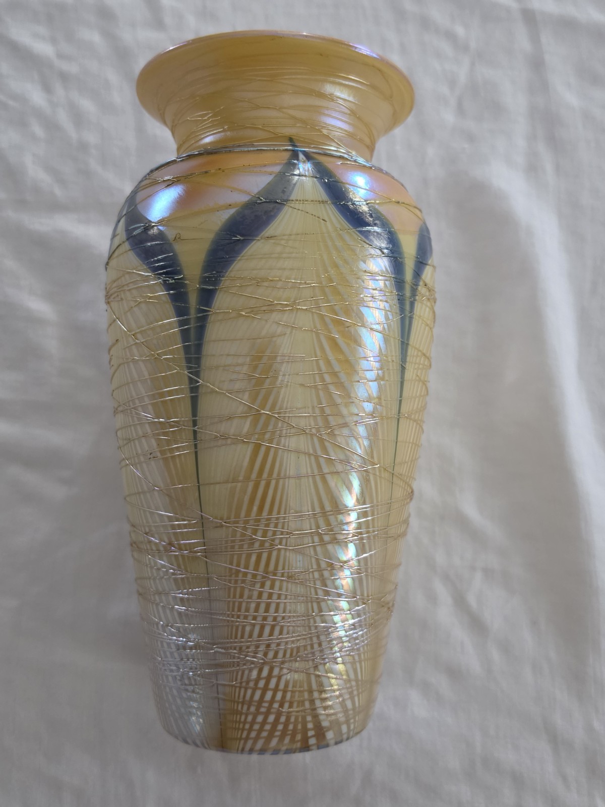 🦚✨ Antique Durand Pulled Feather Art Glass Vase Iridescent Beauty ✨🦚