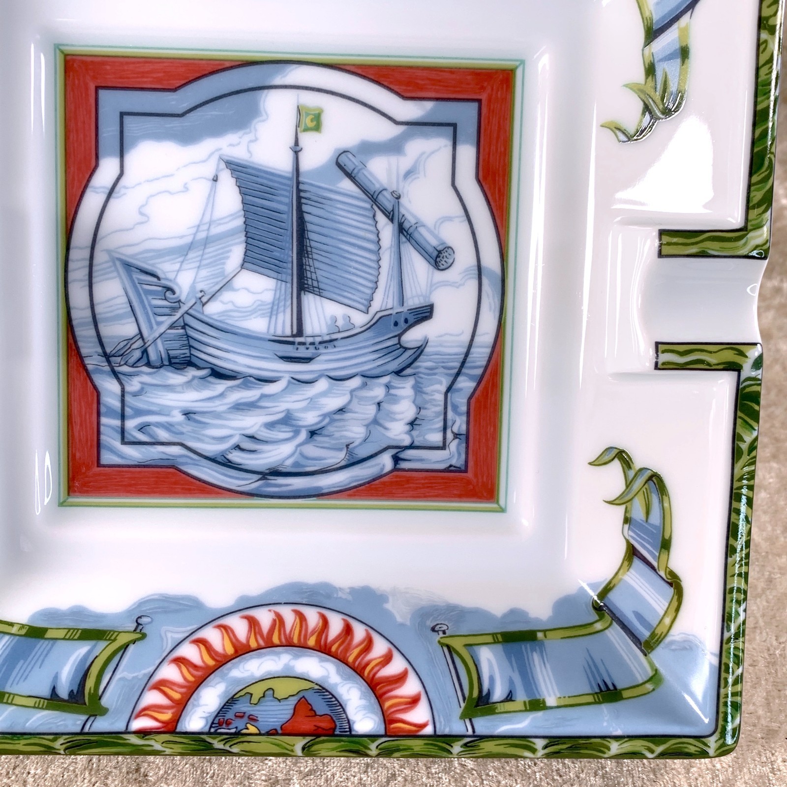 Hermes Paris Cigar Ashtray Change Tray Patchwork Porcelain Tableware with Case