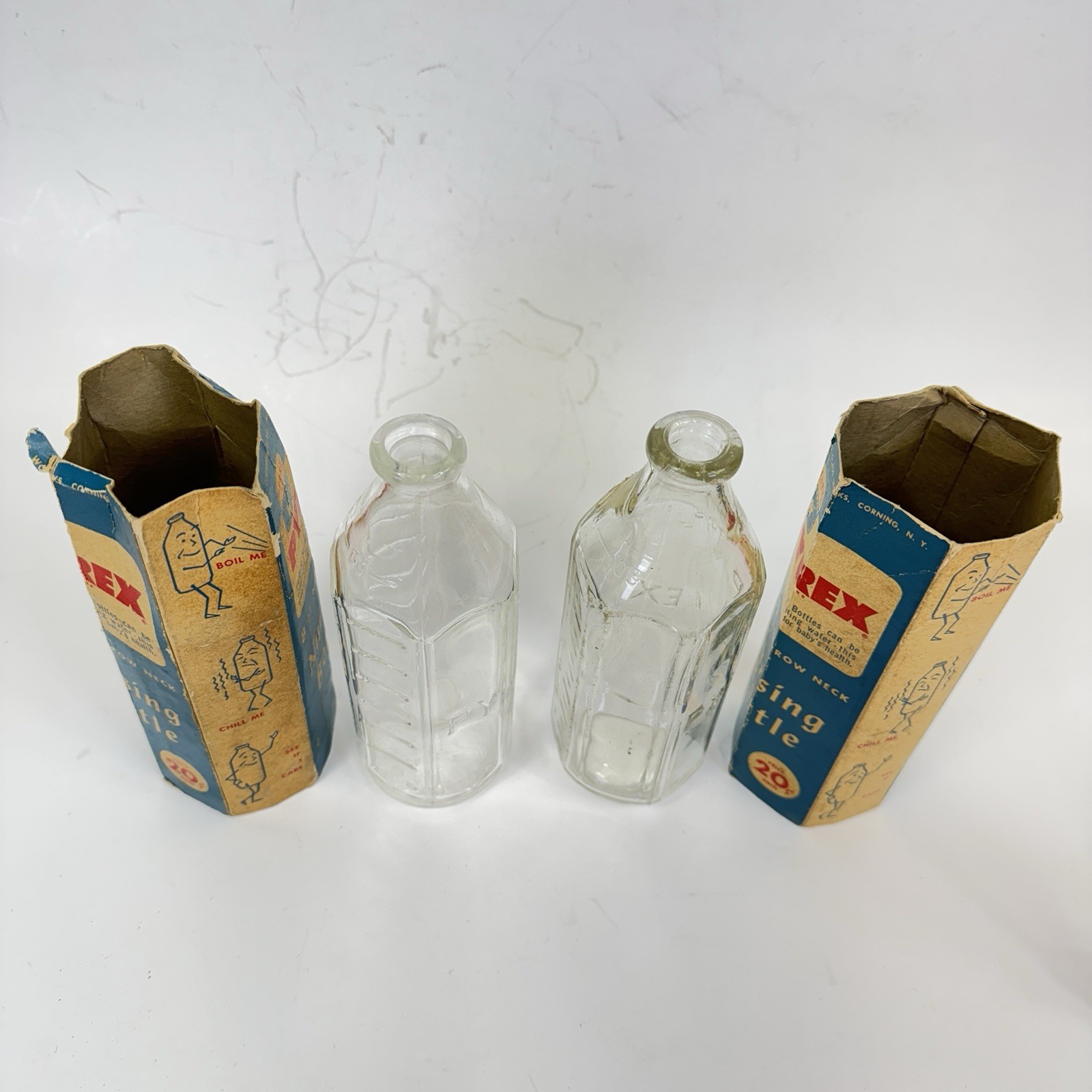 2 Corning PYREX 8 OZ. Narrow Neck Glass NURSING BOTTLE w/ Sleeve Packaging Vtg