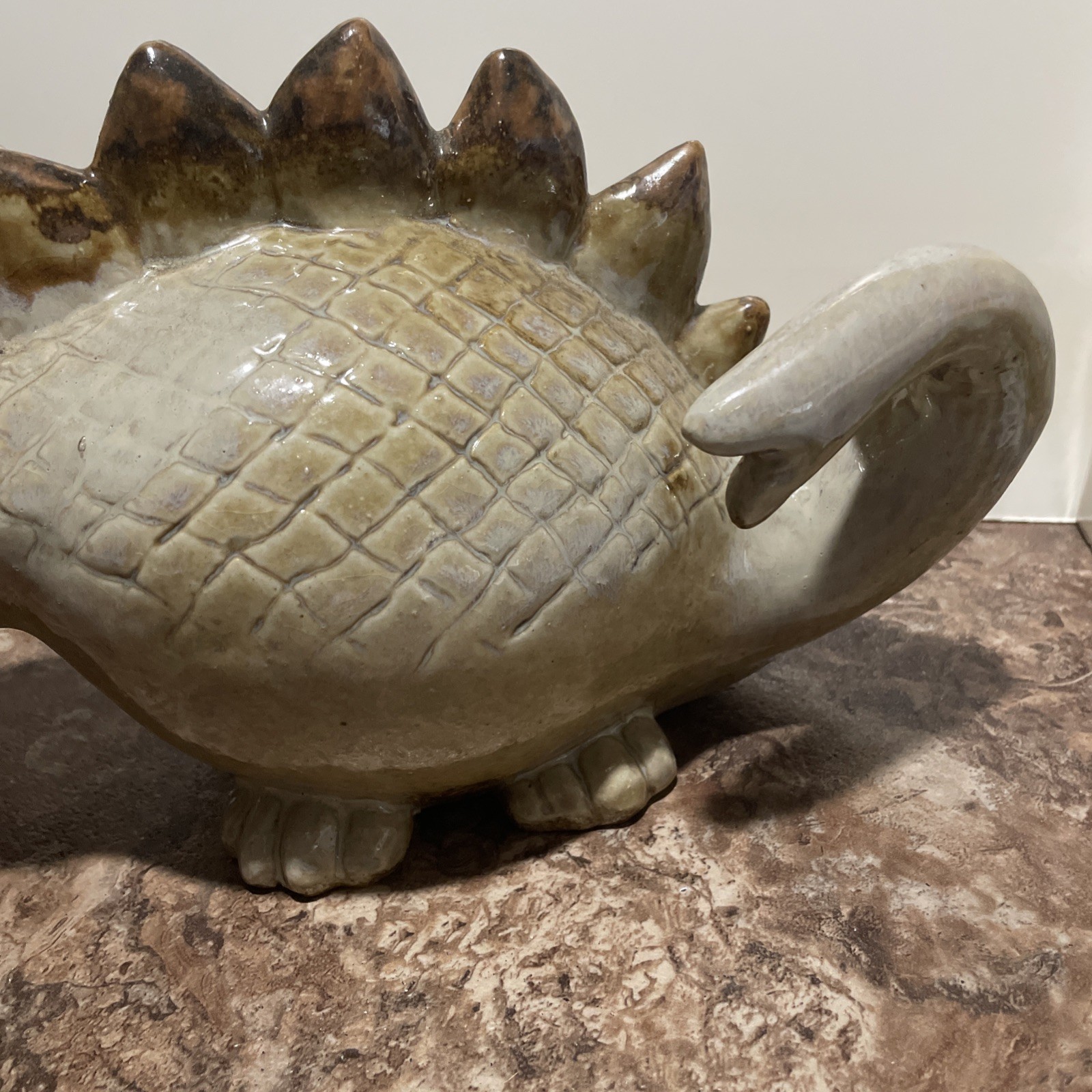 Glazed Ceramic Pottery Dinosaur – STEGOSAURUS 12 Inches Long