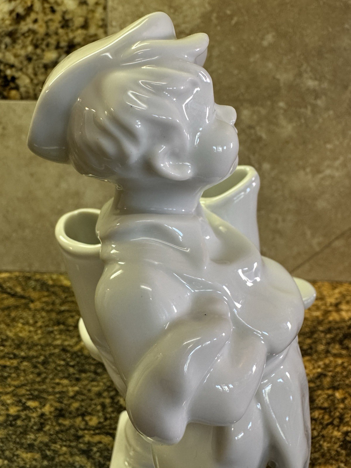Rare Vtg HEREND Hungary Blanc De Chine 7.5” “ Shoemaker Boy With Boots” # 5493