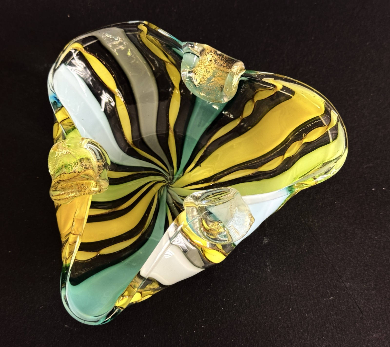 Vintage 1950’s Venetian Ribbon Glass Triangle Ashtray 4-1/2 in