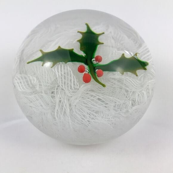 Perthshire 1971 Christmas Holly Berry Latticino Lace Vintage Holiday Paperweight
