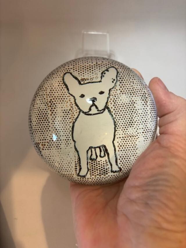 Whimsical Sugarboo Designs 4″in diameter French Bulldog Paperweight