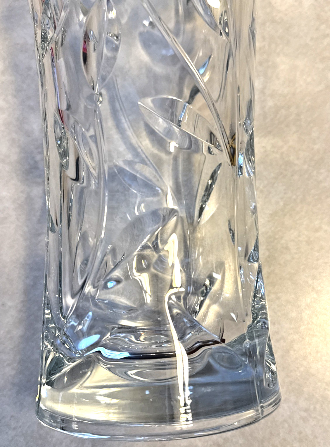 RCR Royal Crystal Rock Laurus Clear Lead Vase Made in Italy 11.75″ Tall