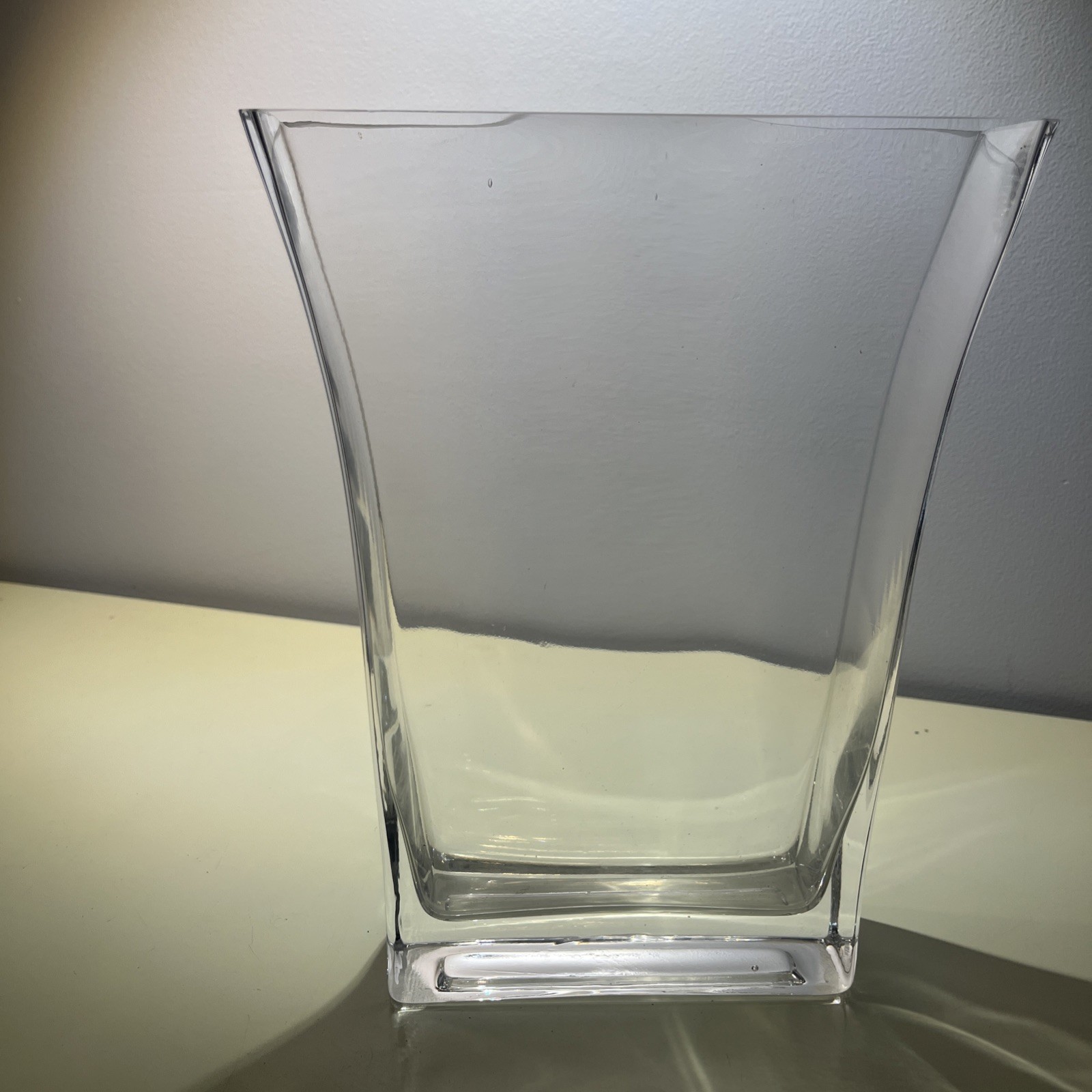 Clear Thick Glass Rectangle Flared Vase Home Decor Table Shelf Accent 9.8” X 7”