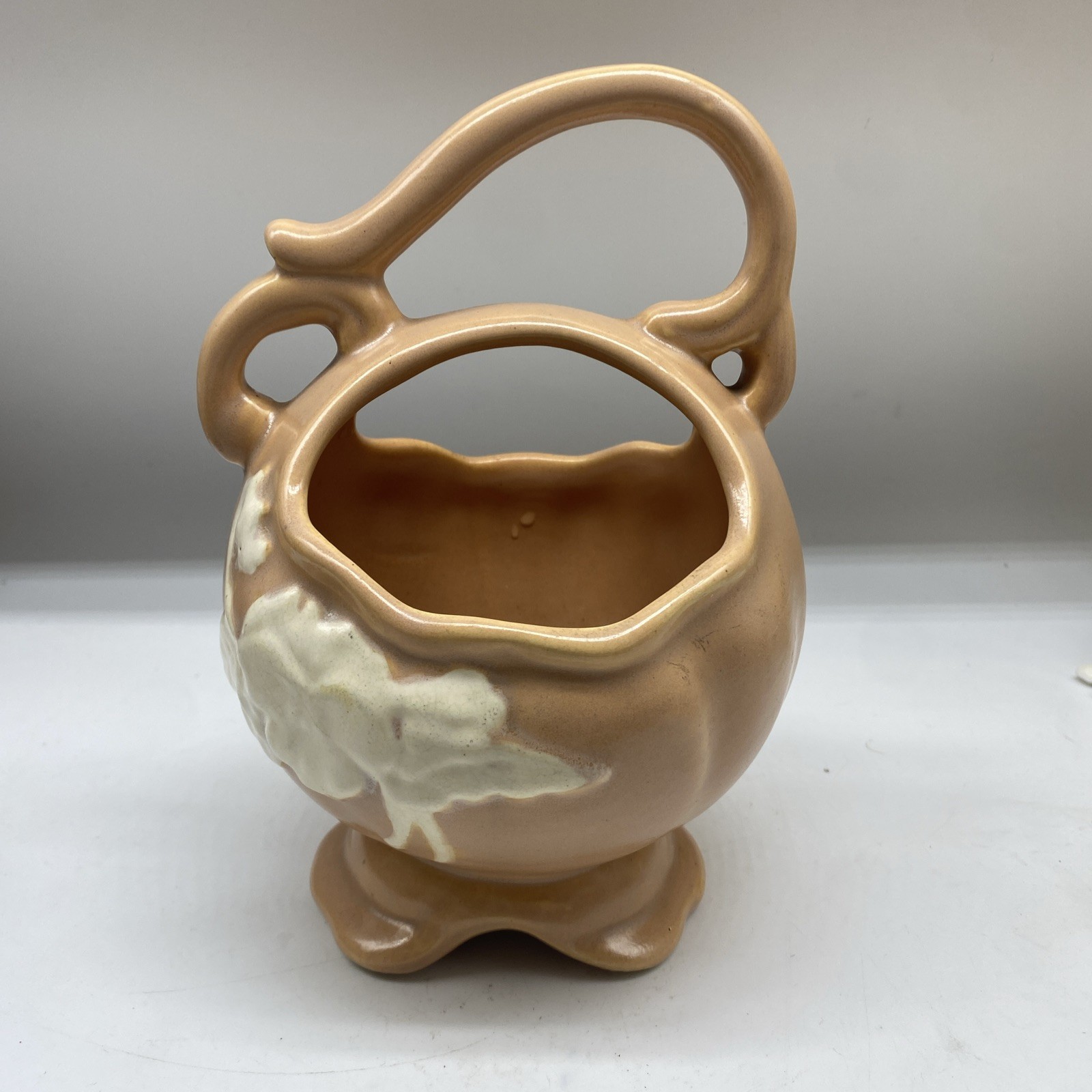 Weller Art Pottery Peach Bisque White Flowers Planter Basket Vase – VINTAGE
