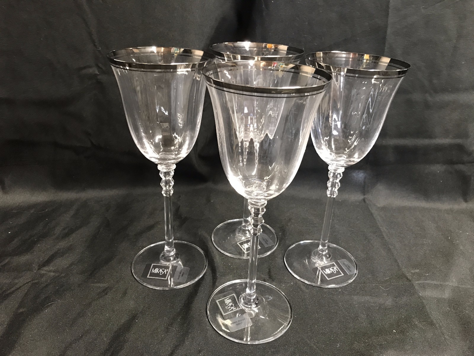 Set of 4 ~ Mikasa “SONATO” Platinum Trim Wine Goblet ~ 8 1/4″ Tall