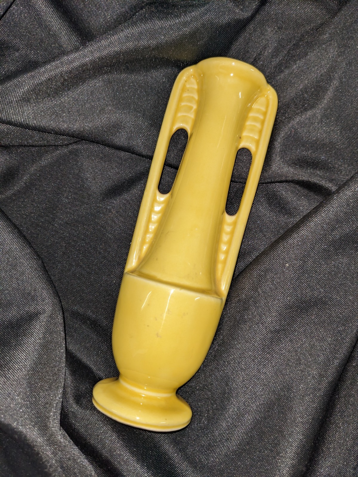 Vintage Shawnee Pottery Double Handle Yellow Bug Vase 8″ Art Deco