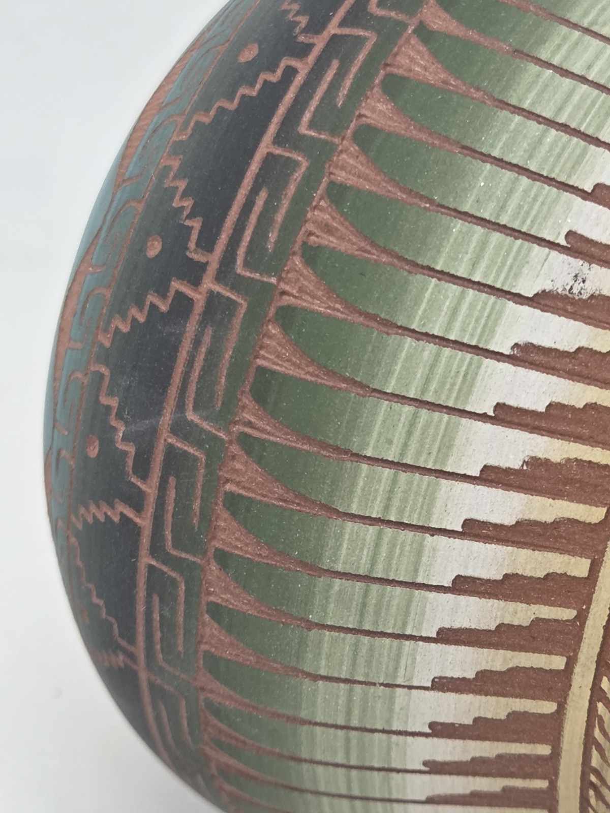 Navajo Pottery Vase Etched Signed Alvin Yellowhorse Ada Morgan Native American