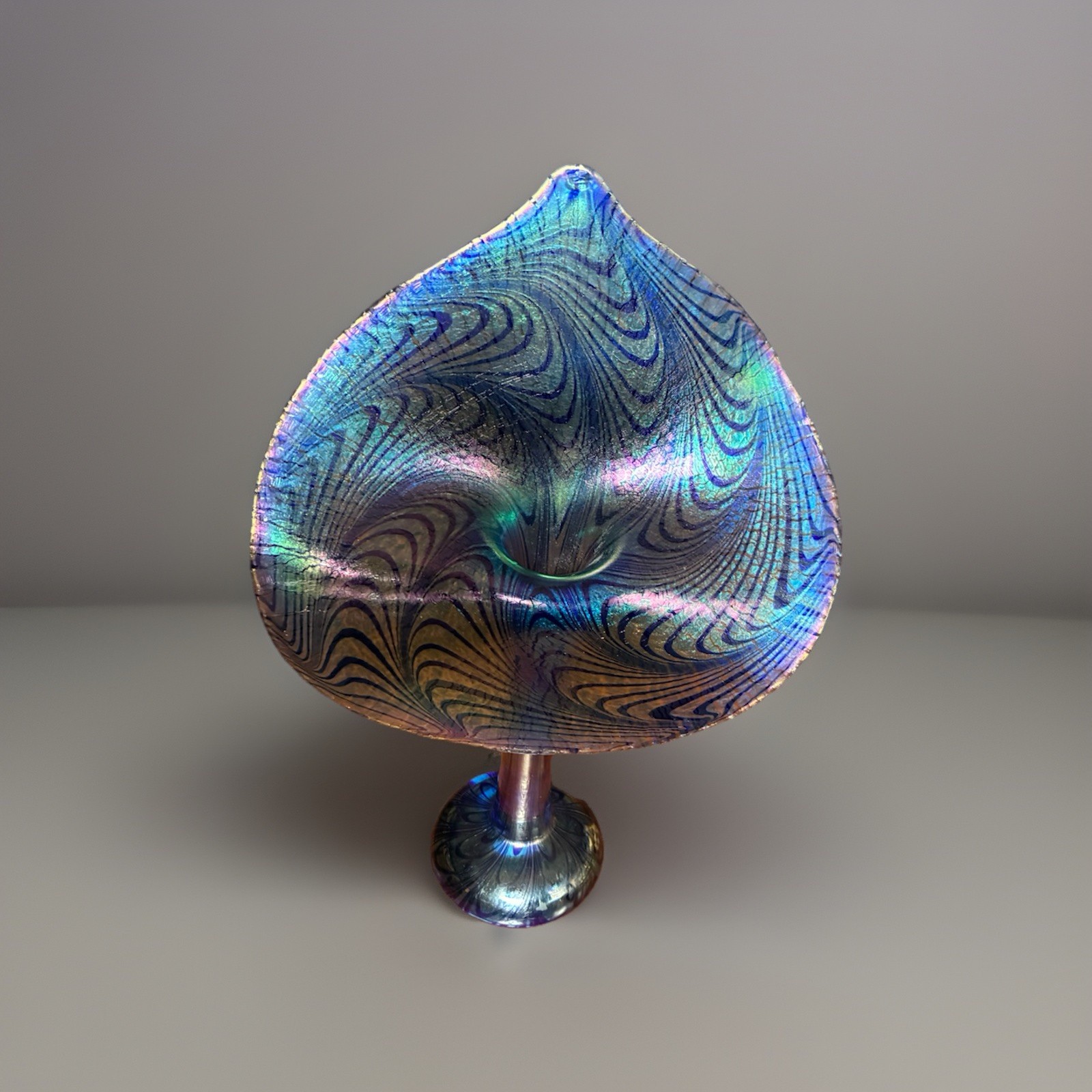 Robert Held Jack In The Pulpit Iridescent Art Glass Vase