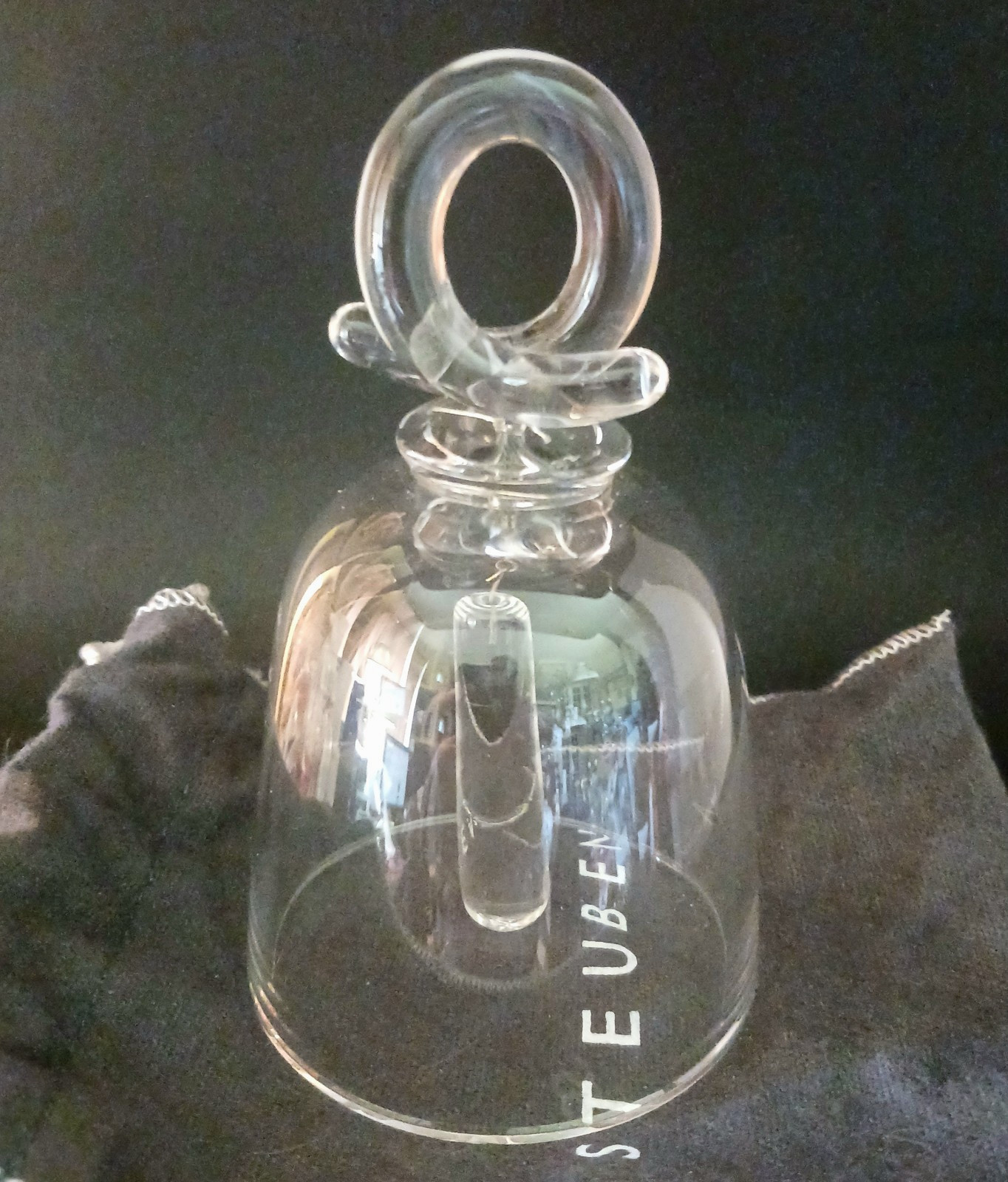 Steuben Crystal Art Glass Loop Handled Bell Lloyd Atkins Design #8139.