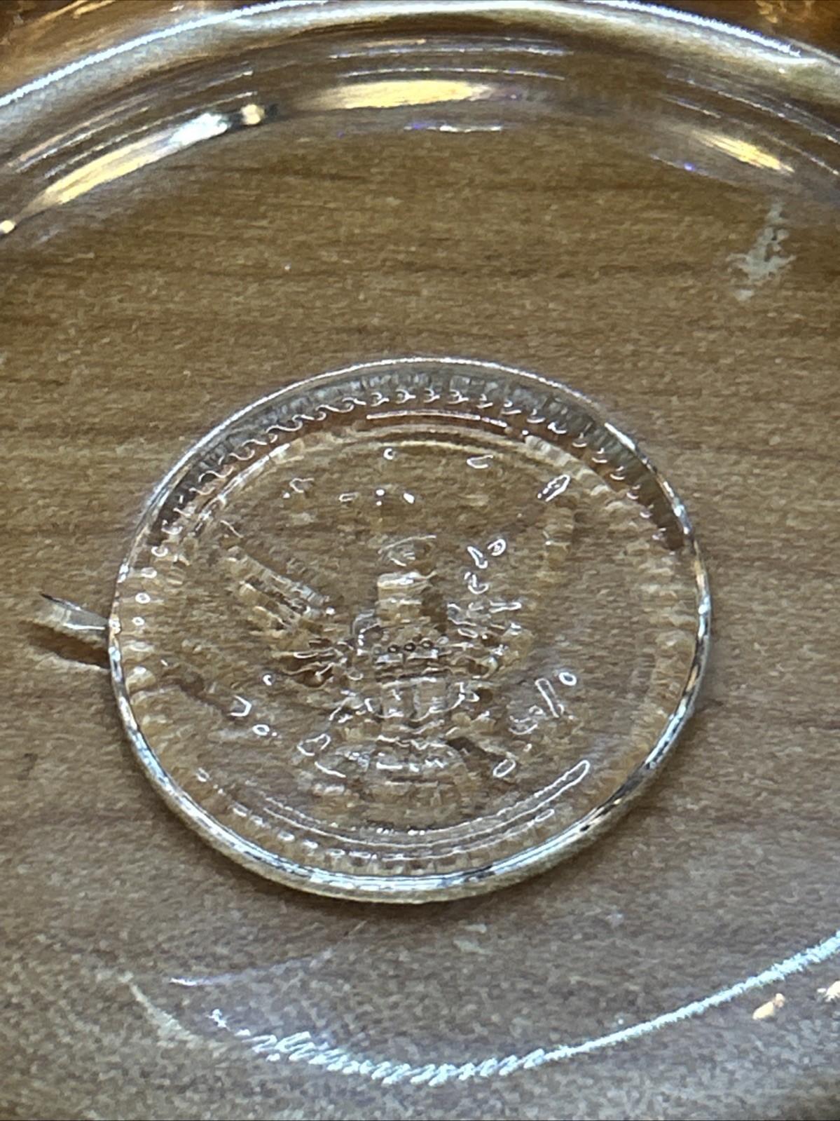 RARE SMALL 5″ VINTAGE FOSTORIA CRYSTAL ETCHED UNITED STATES SENATE CIGAR ASHTRAY