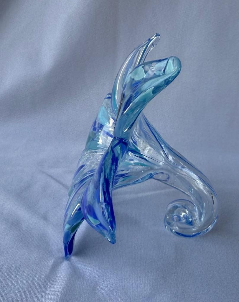 Genuine Italian Flower Blown Glass Murano dark and light blue Italy 713