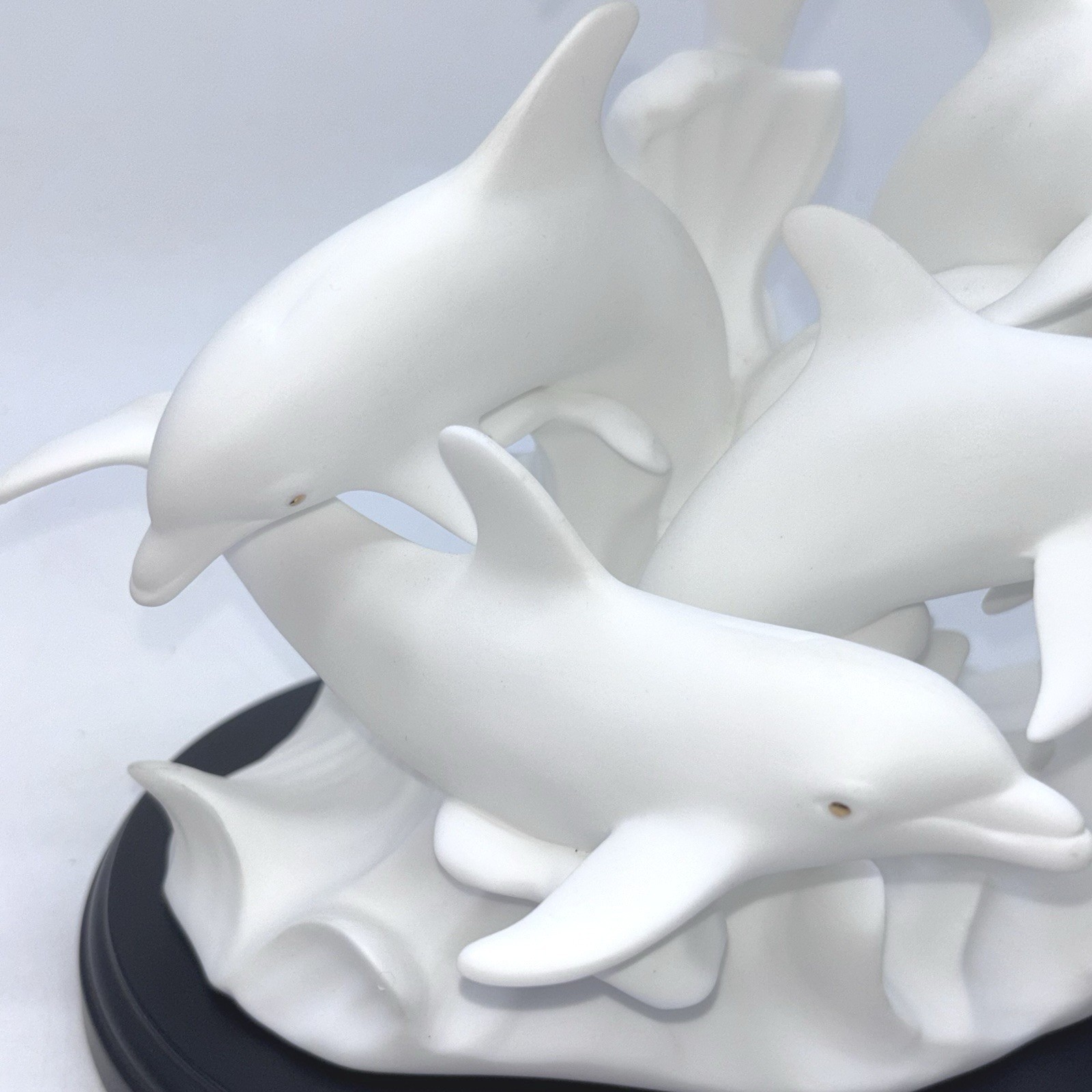 Lenox Fine Bone China Sea Symphony Dolphins Limited Edition Figure W/ Base 9″
