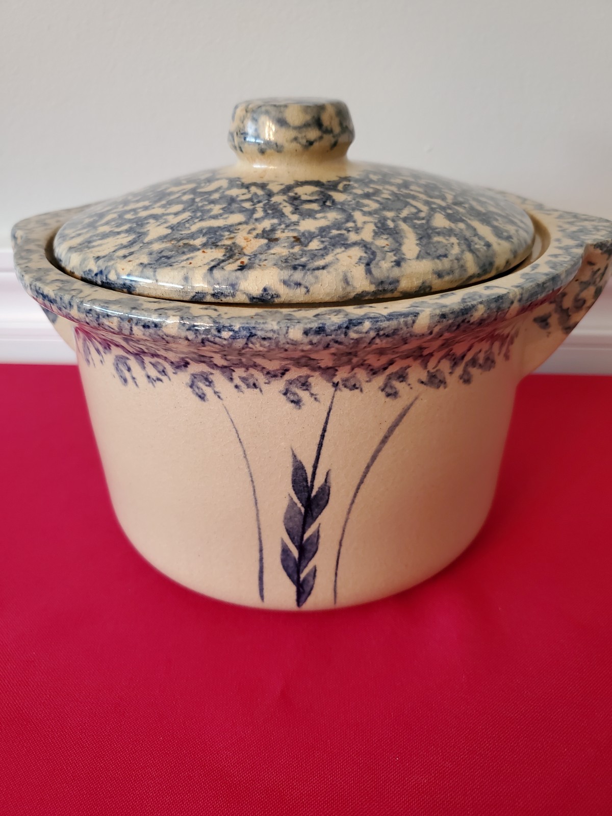 Handcrafted Roseville Crock Pot W/Lid Blue Spongewear Stoneware RPR Co. 2QT VTG