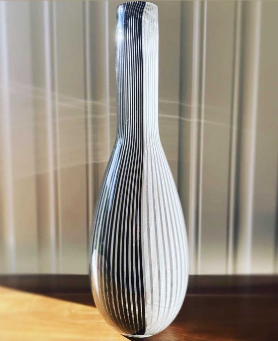 Vintage mid century mezza filigrana 16″ vase attributed to Dino Martens Italy