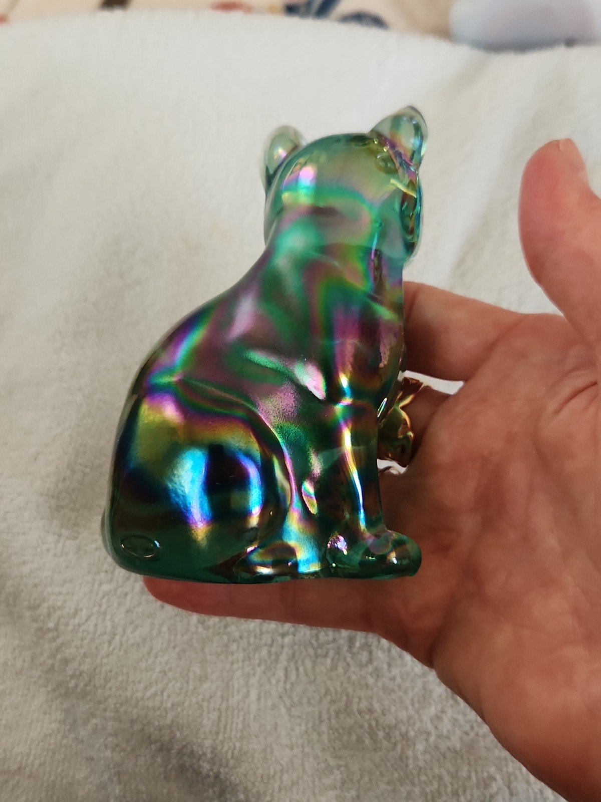 Purple Carnival Glass Fenton Cat Figurine Hand Painted With Sticker Stamped Logo