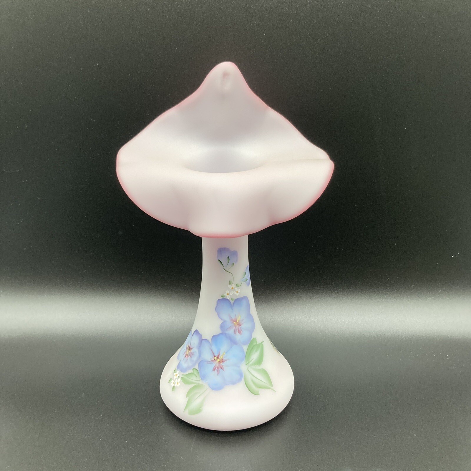 Fenton Blue Burmese Jack In The Pulpit JIP Vase Honor Collection 10-3/8” Tall