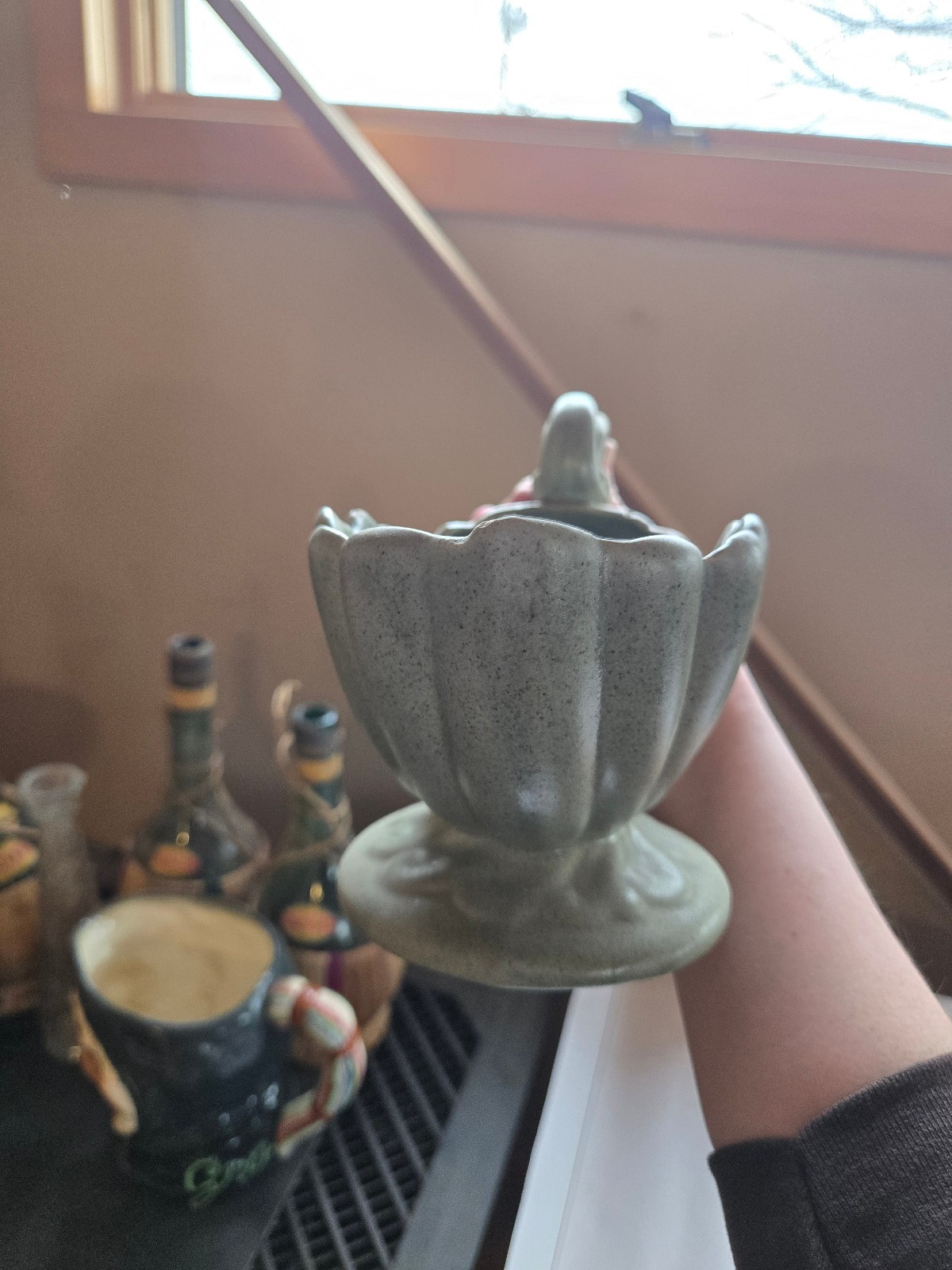 Vintage HAEGER Cornucopia Shell Vase Pitcher Planter 7 1/2 in.