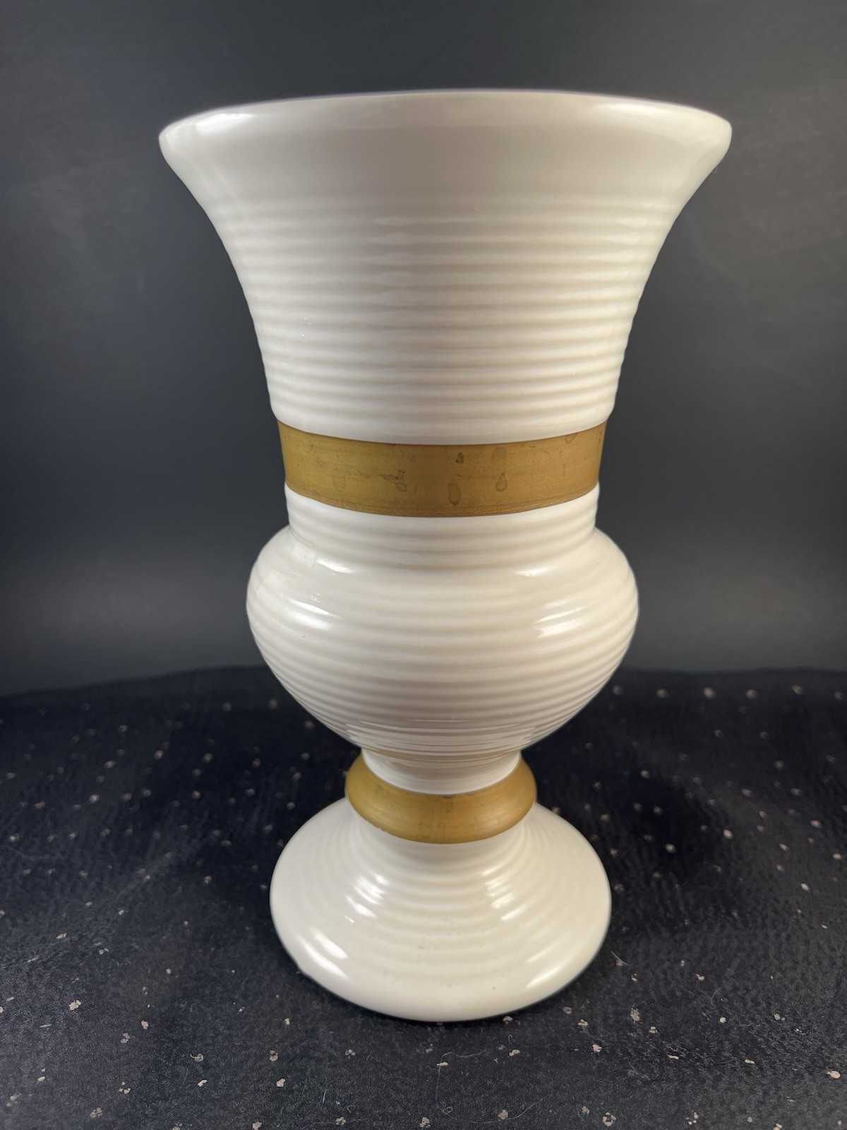 Vintage Hull Pottery 101 Gold Medal Flowerware Vase Mid Century White Ribbed