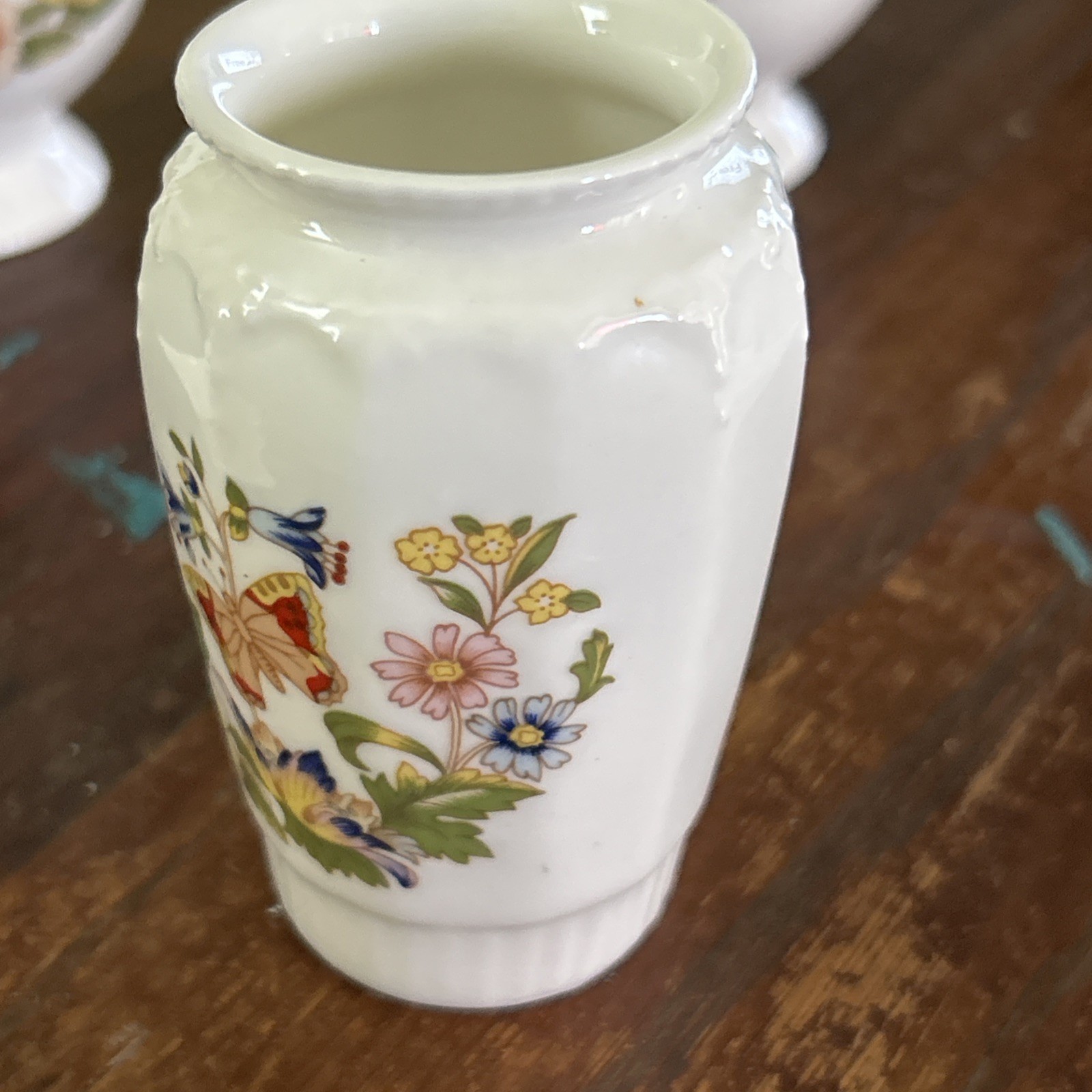 3 Royal Aynsley Fine Bone China Cottage Garden Bud Vases & Trinket Dish 4 Pieces