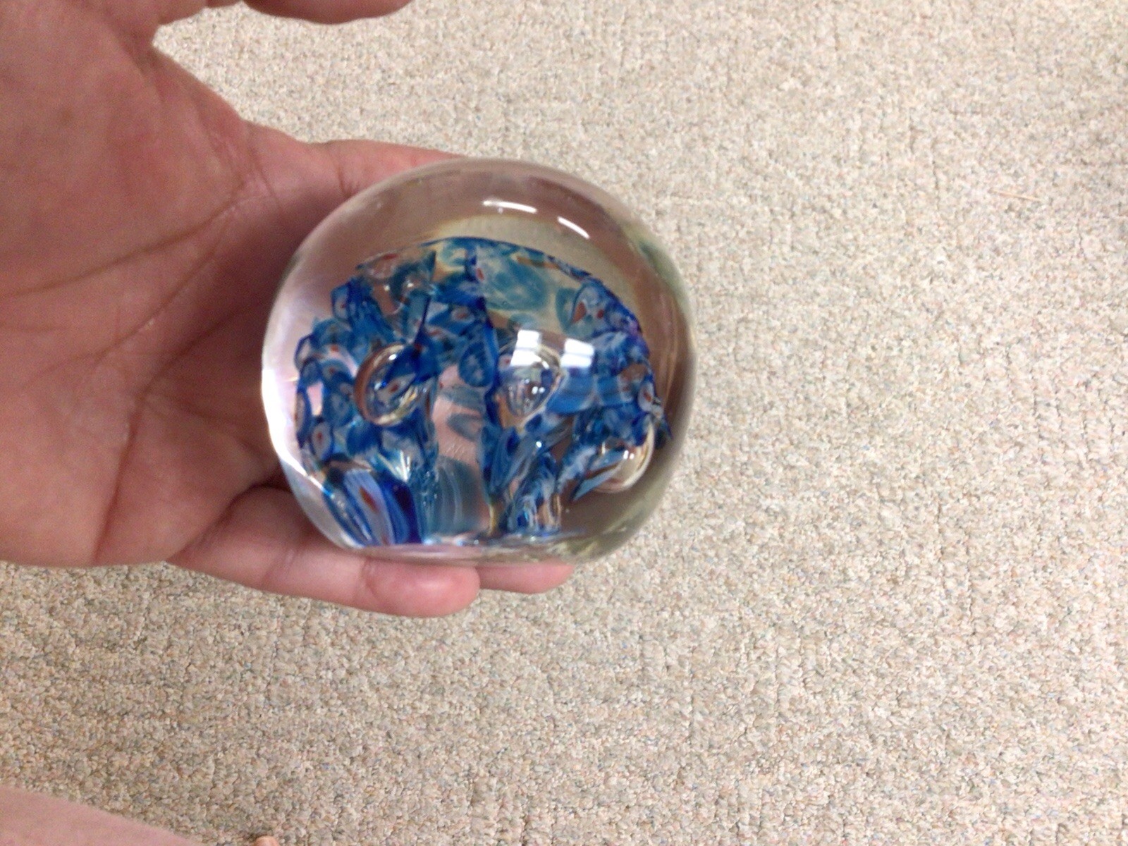 Beautiful Estate Vintage Hand Blown Clear Glass Paperweight