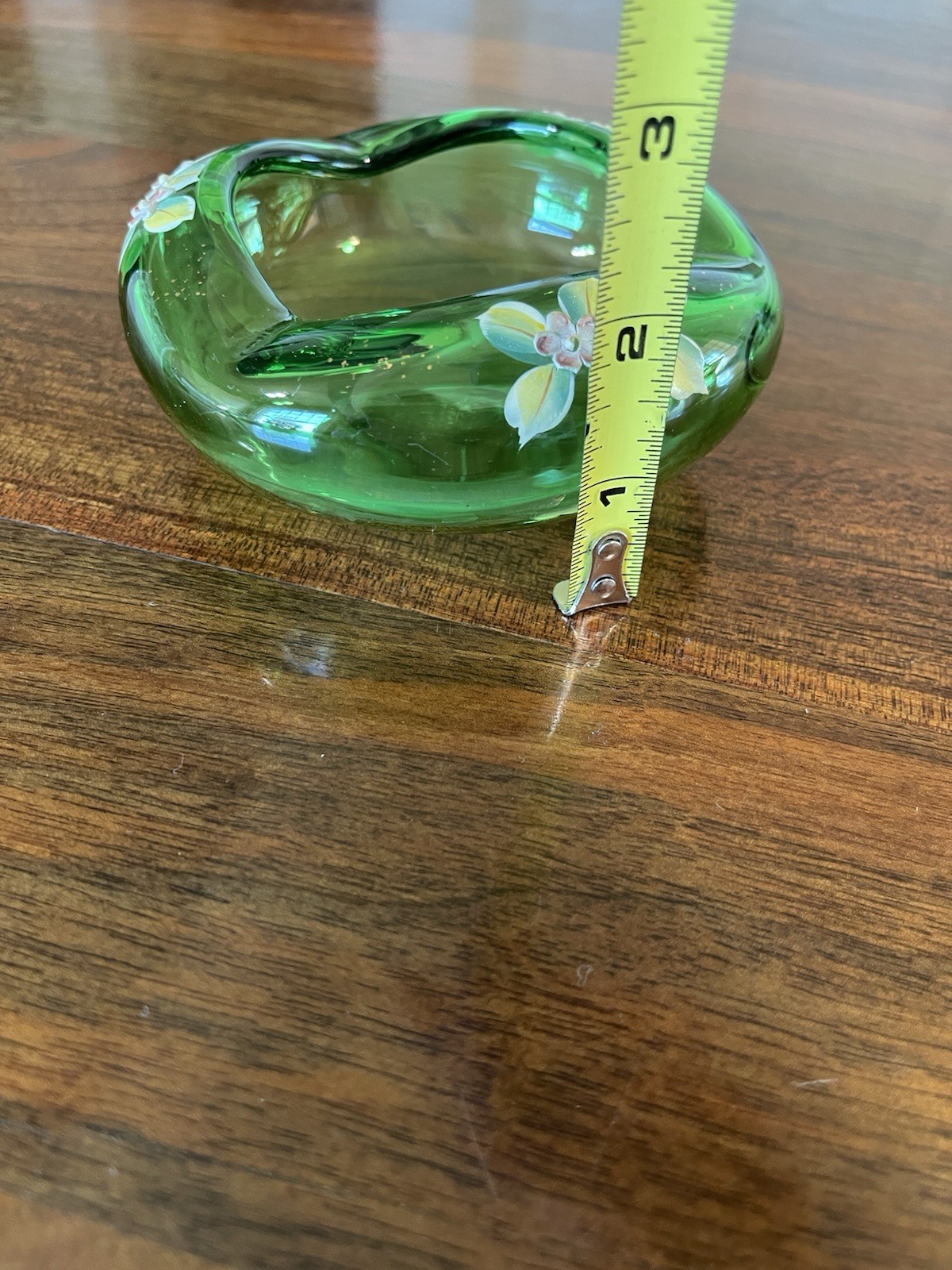Hand Blown Glass Decorative Green Floral Ashtray Round Glossy 4.75in 2in