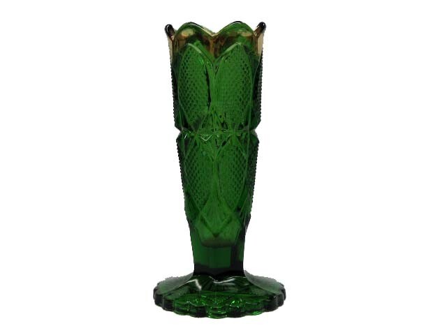 Diamond Pattern Emerald Green Vase 6′ Gold Trim Early American Pattern GRN# 6